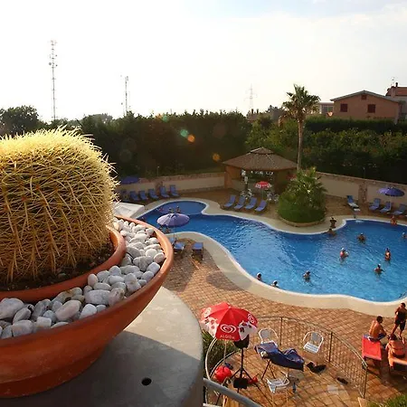 ホテル La Felce Imperial