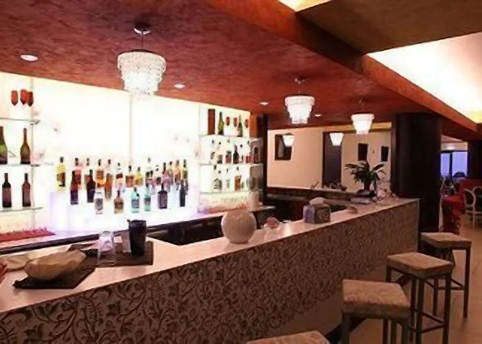 Hotell La Felce Imperial Diamante