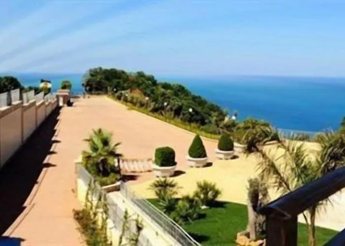 Hotell La Felce Imperial 4*